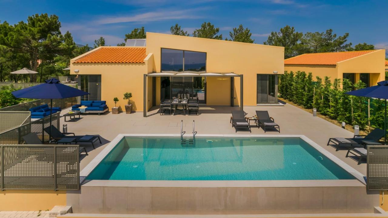 Villa Sound Of Sea Lixouri Exterior foto